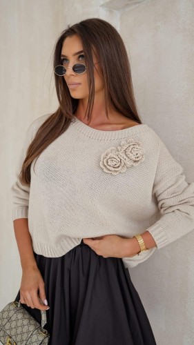 beżowy sweter róże bocca.jpg