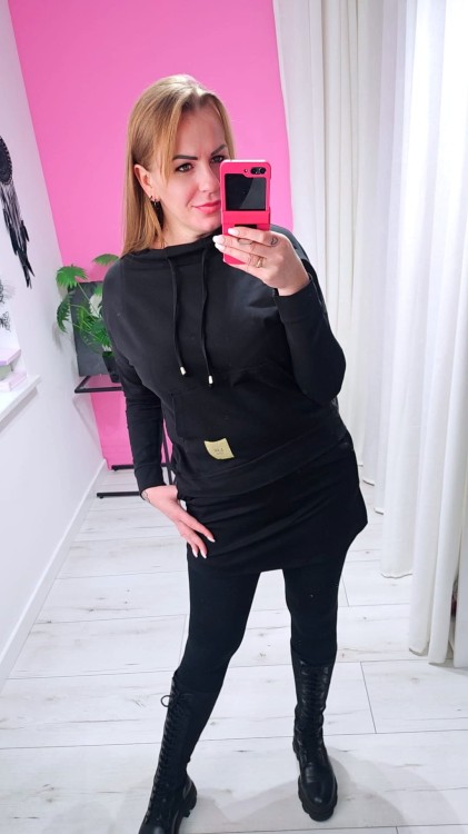 buza czarna kangurka luise.jpg