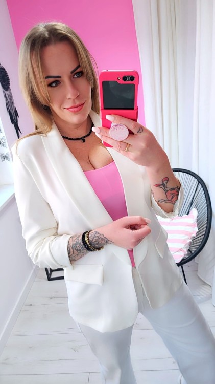 marynarka damska ecru.jpg