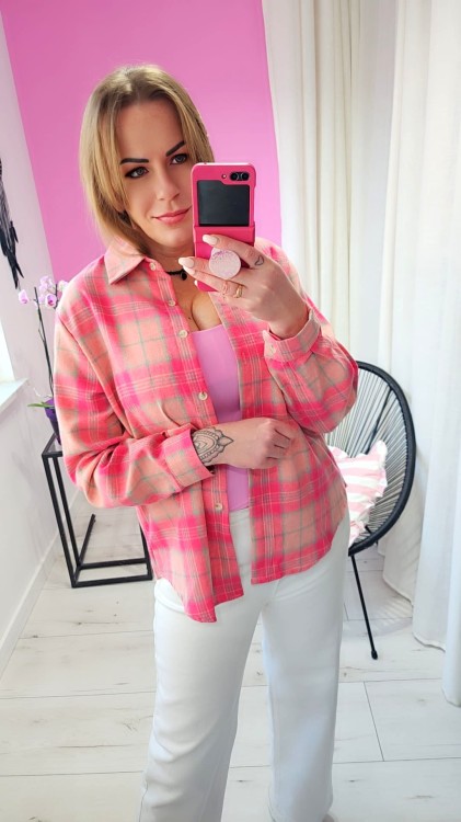 beżowo różowa krata koszula.jpg