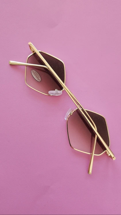 okulary geometryczne złoe.jpg