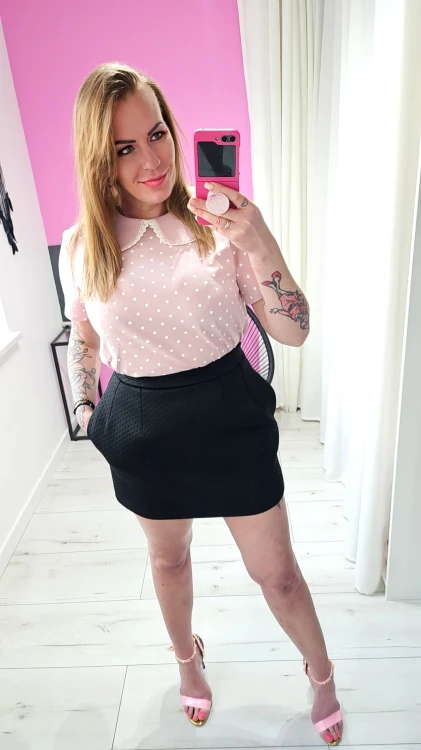 SPÓDNICZKA MINI CZARNA BOCCA.jpg