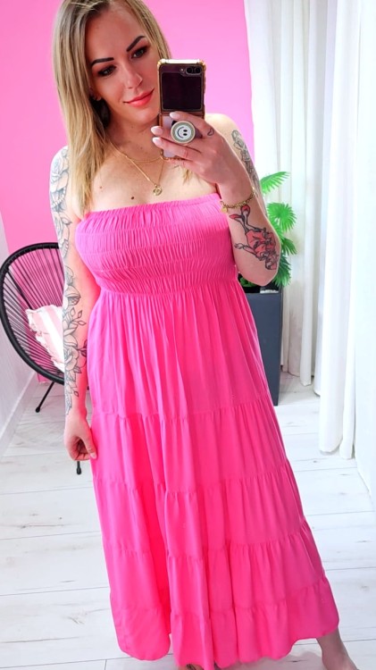 różowa ssukienka maxi.jpg